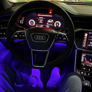 帅小伙自慰出精
